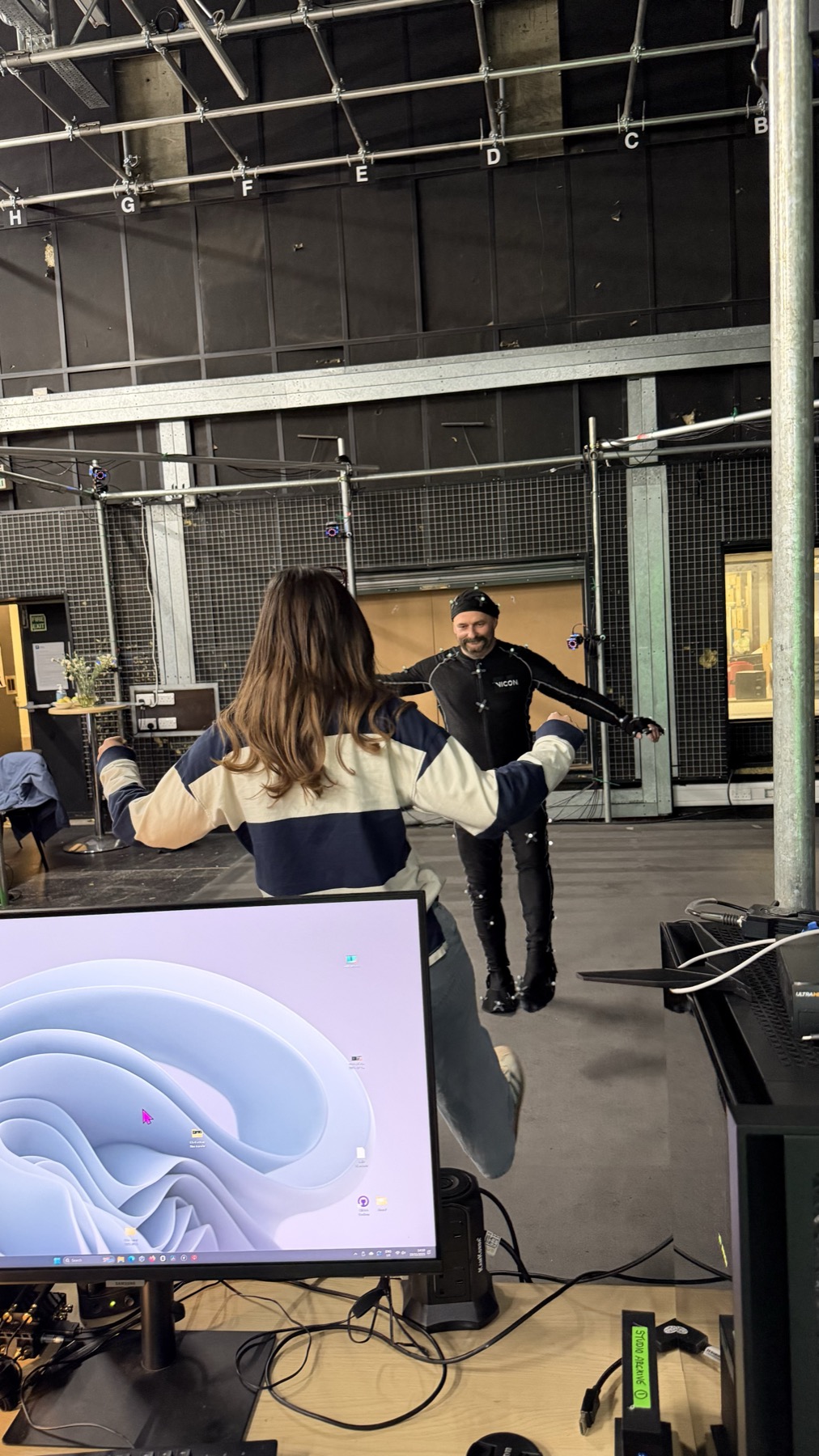 Create and Growth session with virtual production equipment